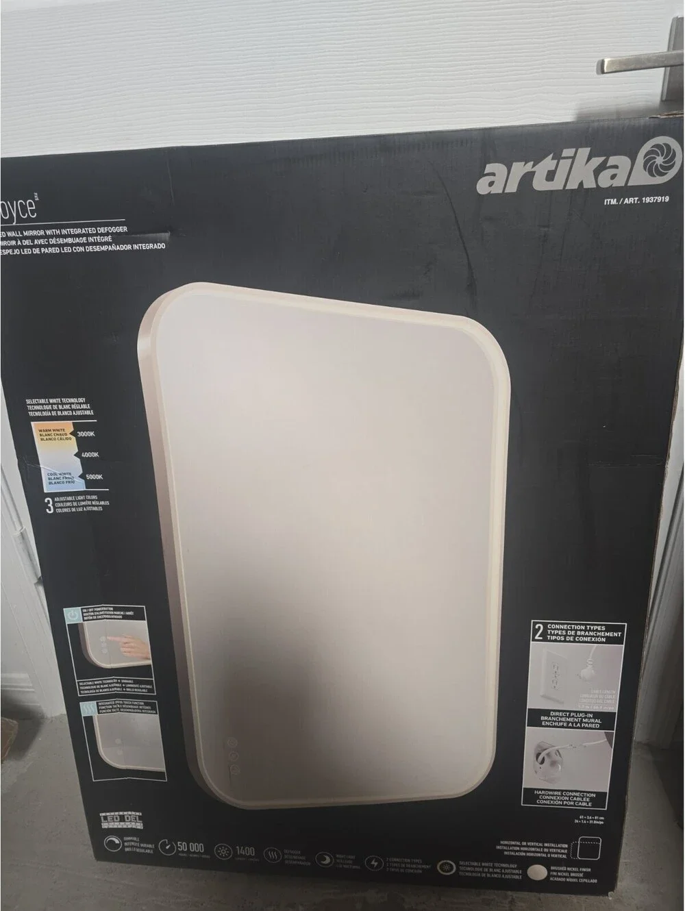 Artika Royce 32 x 24 Led Vanity Light